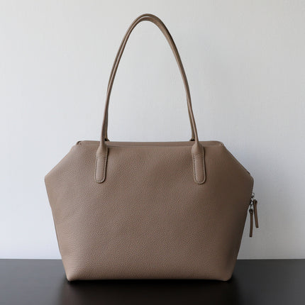 Simple Relaxed And Laid-back Single-shoulder Bag