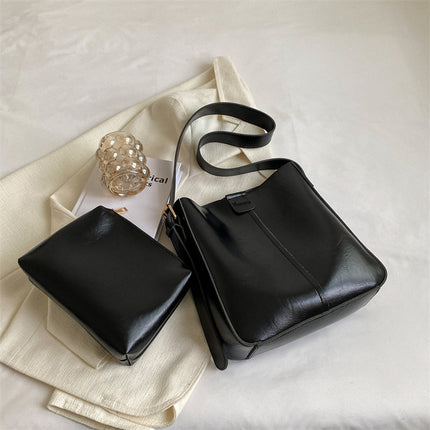 Large-capacity Bucket Cross-body Bag
