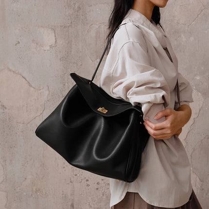 Sophisticated, High-capacity Tote Bag