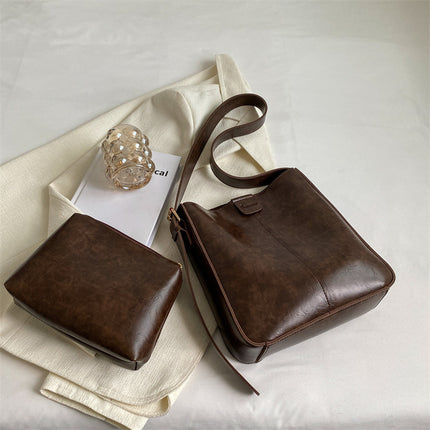 Large-capacity Bucket Cross-body Bag